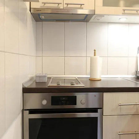 아파트 Purple And *