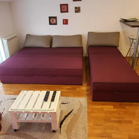 Purple And Apartment Belgrade