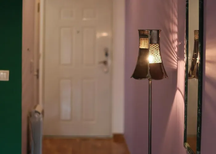 Apartamento Purple And