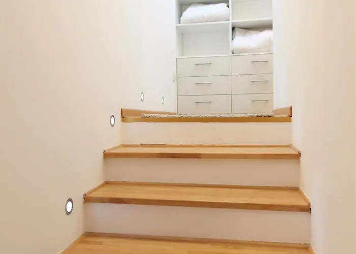 Apartamento Purple And